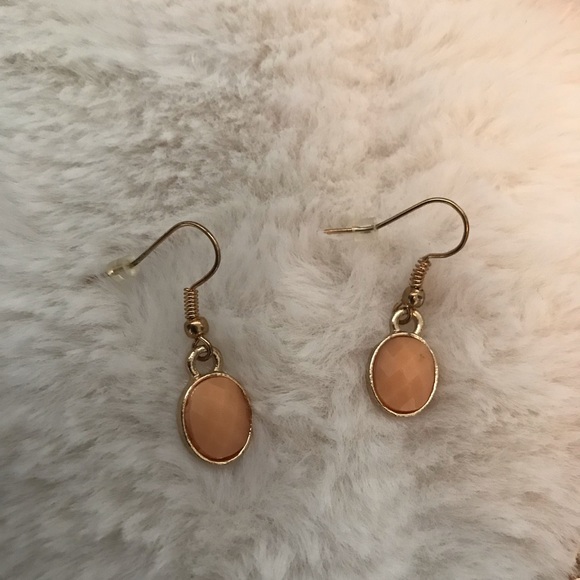 NEW Gold Orange necklace with matching Earrings - Picture 3 of 3